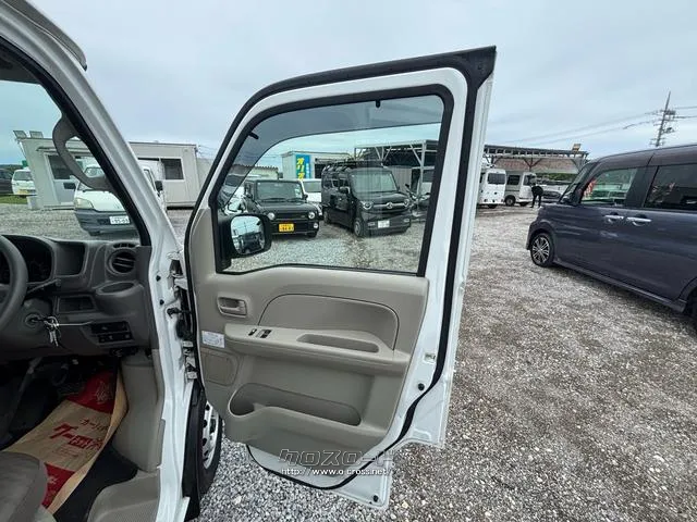 日産 NV100クリッパー