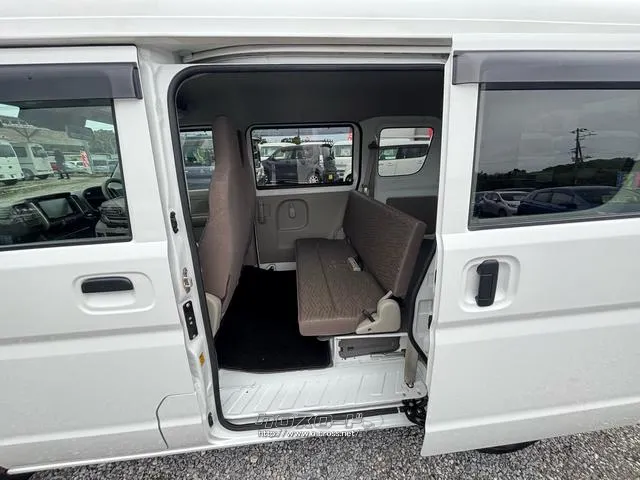 日産 NV100クリッパー