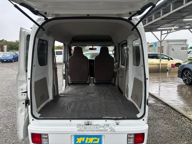 日産 NV100クリッパー
