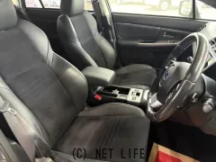 スバル レヴォーグ