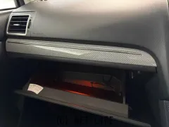 スバル レヴォーグ