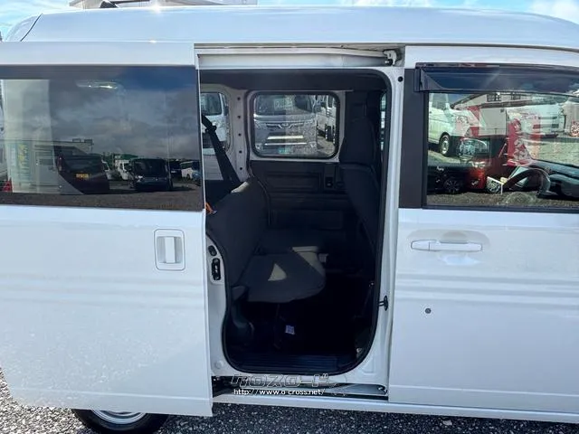 ホンダ N-VAN