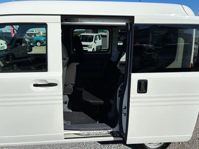 ホンダ N-VAN