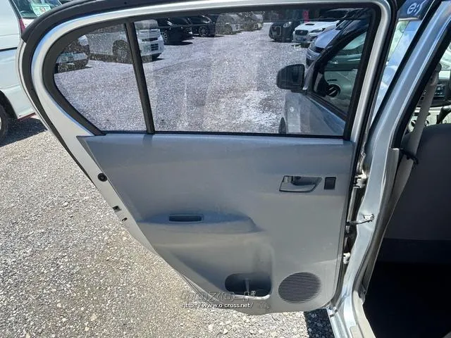 ダイハツ ミライース
