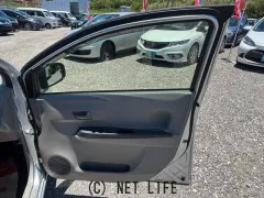 ダイハツ ミライース