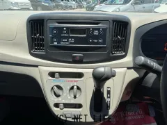 ダイハツ ミライース