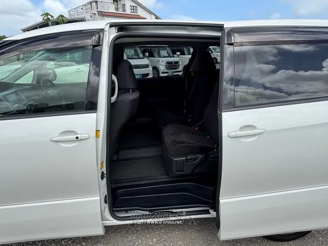 トヨタ エスティマ