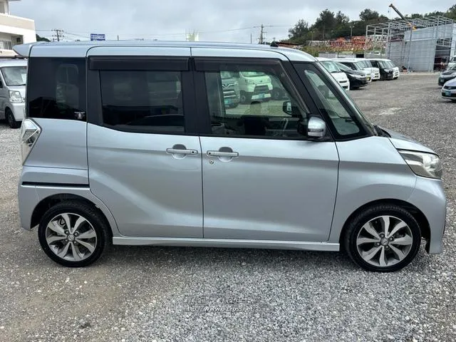 日産 デイズルークス