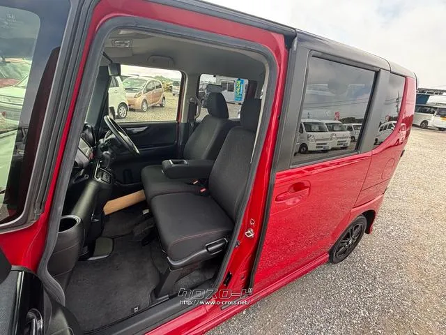 ホンダ N-BOX
