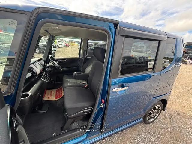 ホンダ N-BOX