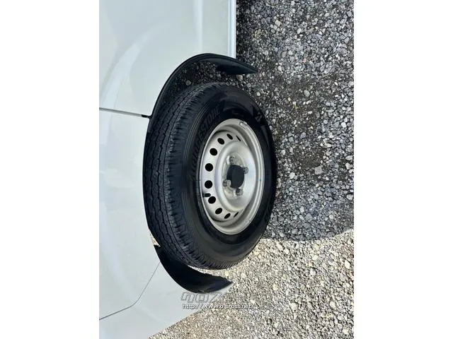 日産 NV100クリッパー