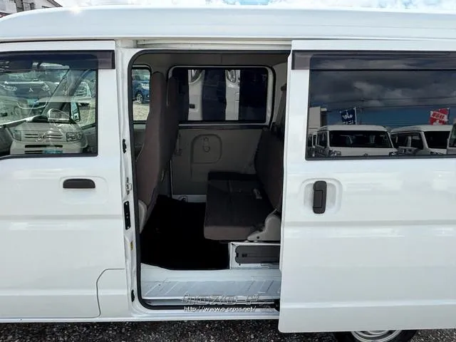 日産 NV100クリッパー