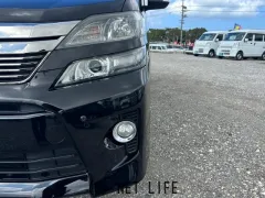 トヨタ ヴェルファイア
