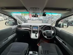 トヨタ ヴェルファイア