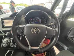 トヨタ エスクァイア