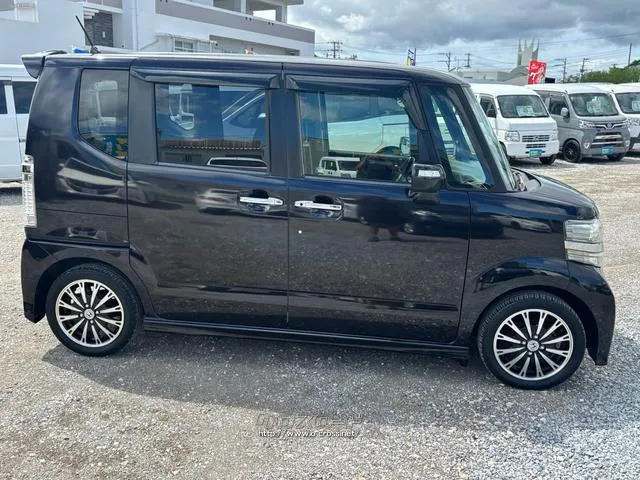 ホンダ N-BOX
