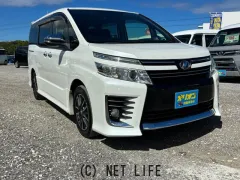 トヨタ ヴォクシー
