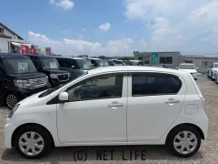 ダイハツ ミライース