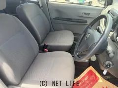 ダイハツ ミライース