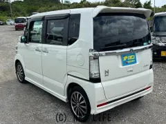 ホンダ N-BOX