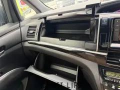 トヨタ エスティマ