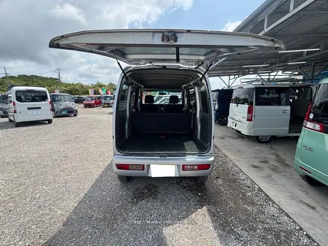 ダイハツ ハイゼットカーゴ