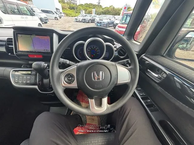 ホンダ N-BOX