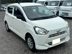 ダイハツ ミライース