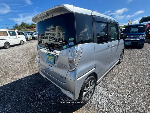 当店では人気の車種を多数取り揃えております♪是非ともご来店ください♪ 日産 デイズルークス