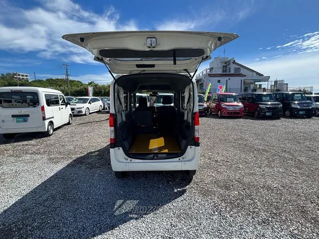 ホンダ N-VAN
