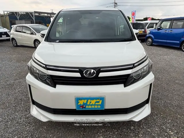 自社認証工場完備♪納車後のアフターサービスもおまかせください♪ トヨタ ヴォクシー