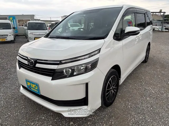 JU沖縄加盟店です♪公正かつリーズナブルな価格で中古車を販売しております♪ トヨタ ヴォクシー