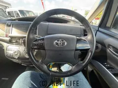 トヨタ エスティマ