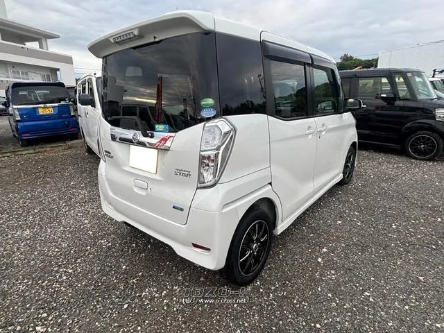 当店では人気の車種を多数取り揃えております♪是非ともご来店ください♪ 日産 デイズルークス
