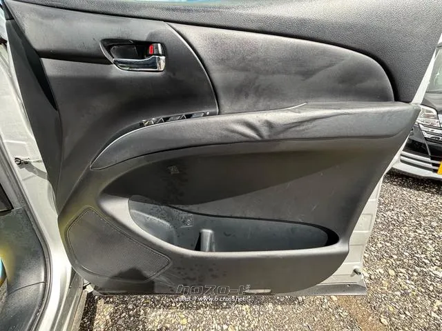 トヨタ エスティマ