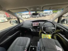 トヨタ エスティマ