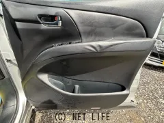 トヨタ エスティマ