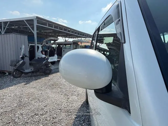 スズキ アルトラパン