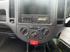 日産 AD