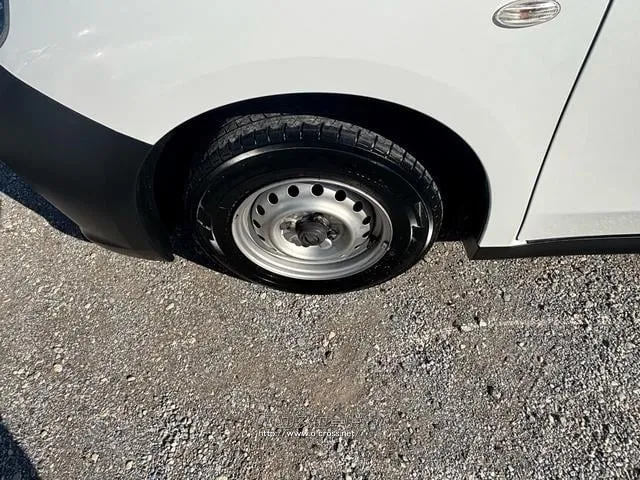日産 AD
