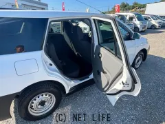 日産 AD