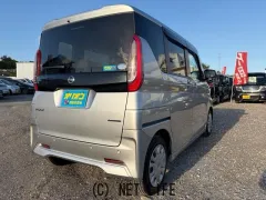 日産 ルークス