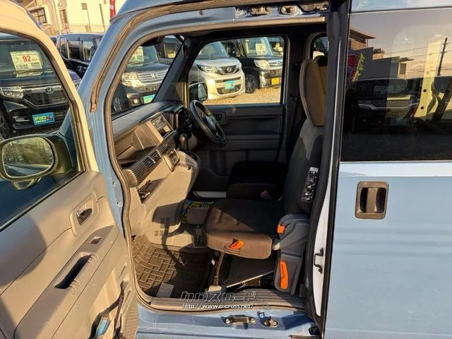 ホンダ N-VAN
