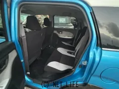 ダイハツ キャスト