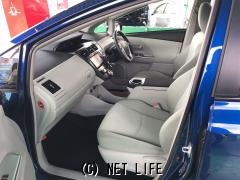 トヨタ プリウスα