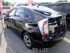 トヨタ プリウス