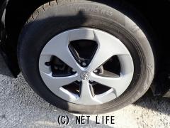 トヨタ プリウス