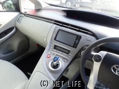 トヨタ プリウス