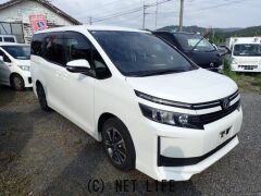 トヨタ ヴォクシー