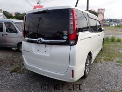 トヨタ エスクァイア